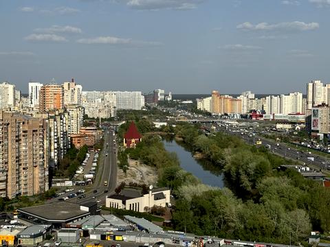 квартира за адресою Дніпровська набережна вул., 20-А