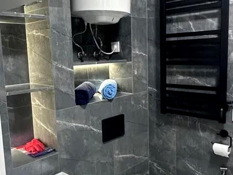 квартира за адресою Дніпровська набережна вул., 17В