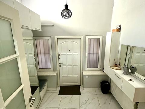 квартира за адресою Святослава Караванського вул. (Жуковського), 7