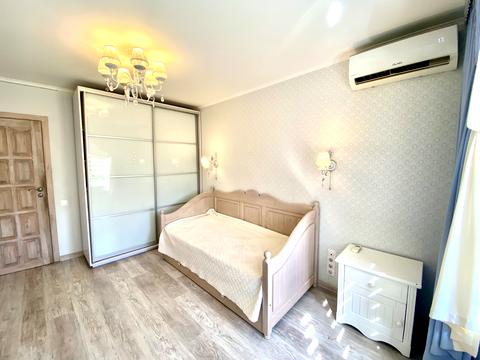 квартира по адресу Леся Курбаса просп., 9