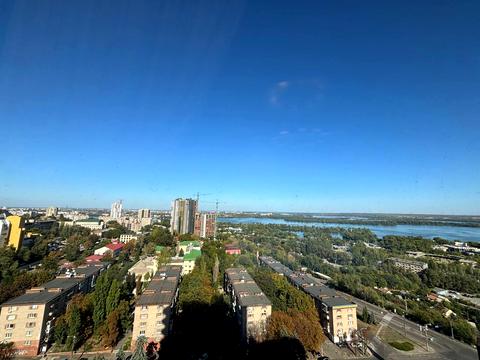 квартира за адресою Дмитра Яворницького просп. (Карла Маркса), 3