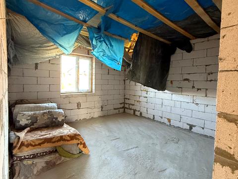 будинок за адресою с. Ревне, Новоселів