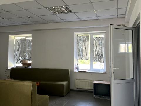 комерційна за адресою Лісова вул. (Пархоменка), 1