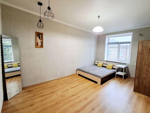 квартира за адресою Івана Світличного вул. (Петровського), 6