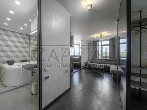 квартира за адресою Джона Маккейна вул. (Івана Кудрі), 7