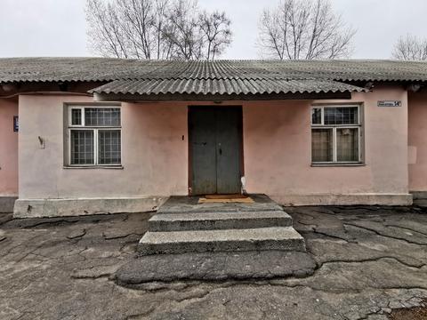 комерційна за адресою Макарова вул. (Більшовицька), 14а