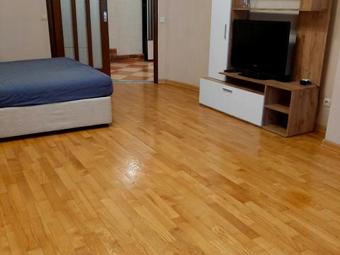 квартира за адресою В'ячеслава Чорновола вул., 20