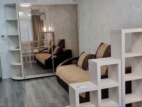 квартира по адресу Ревуцкого ул., 40-В