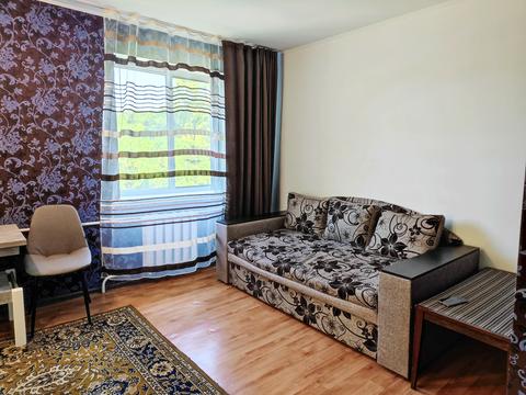 квартира за адресою Богдана Хмельницького просп. (Героїв Сталінграда), 12-Б