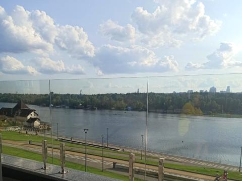 комерційна за адресою Русанівська набережна вул., 8
