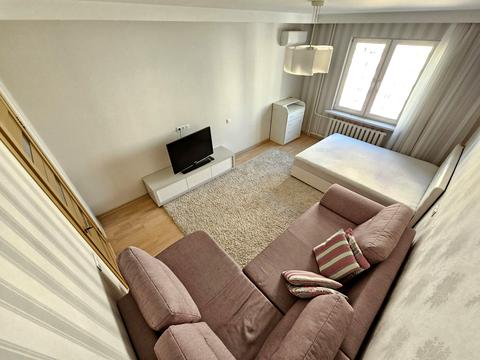 квартира по адресу Драгоманова ул., 8-Б