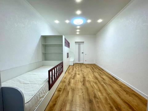 квартира по адресу Степана Бандери ул., 15