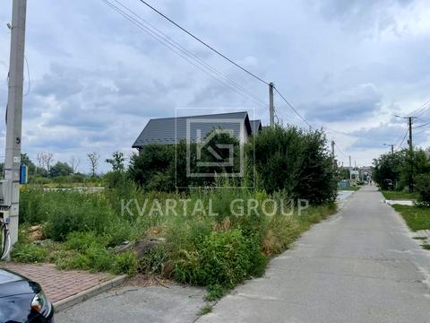 участок по адресу  ул.