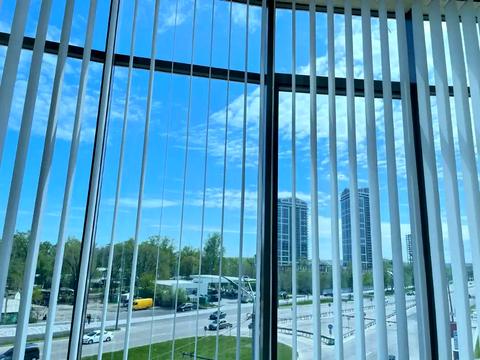 комерційна за адресою Набережна Перемоги вул., 10