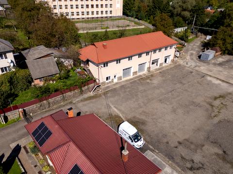 коммерческая по адресу луг, 123