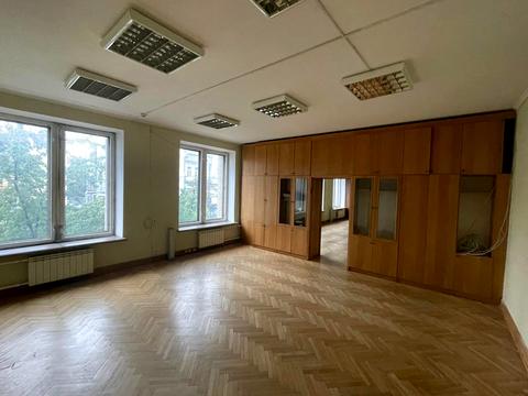комерційна за адресою Антоновича вул. (Горького), 29