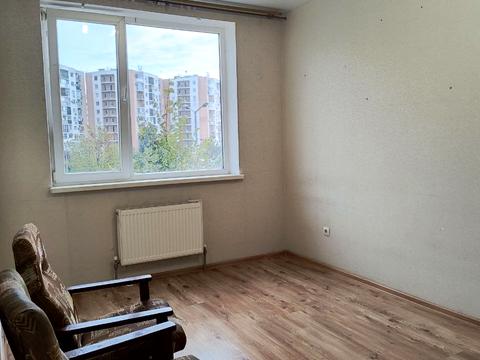 квартира за адресою смт. Авангард, Проїзна вул., 18