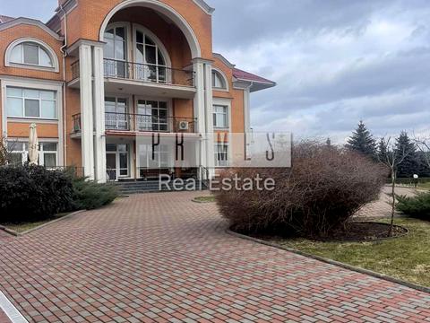 будинок за адресою Центральна вул.