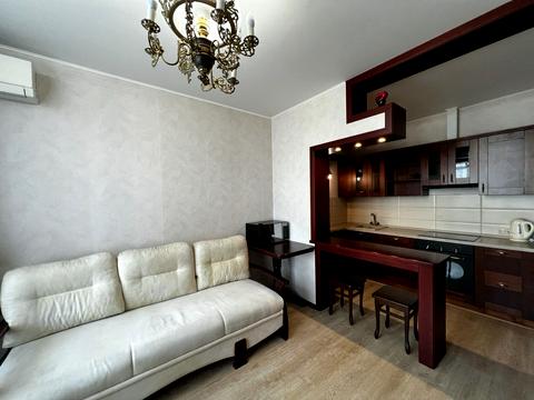 квартира за адресою Ованеса Туманяна вул., 3