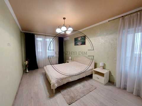 квартира за адресою Полтавська вул., 10