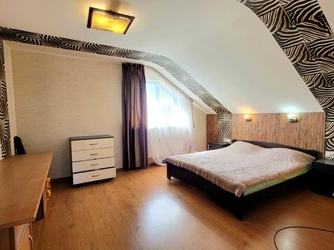 будинок за адресою Крошенська вул.