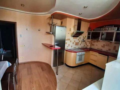 квартира за адресою Бориспільська вул., 6