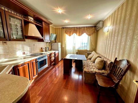 квартира по адресу Миколы Бажана просп., 7-Ж