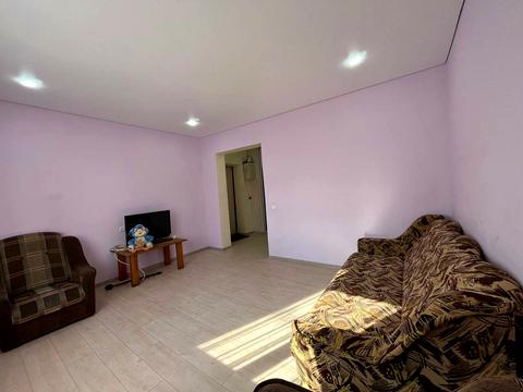 квартира за адресою Володимира Великого пл. (Олександра Поля), 8