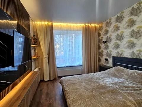 квартира за адресою Домбровського вул., 3