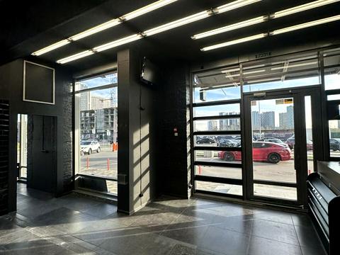 коммерческая по адресу Трускавецкая ул., 8