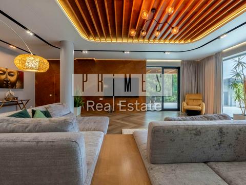 будинок за адресою Молодіжна вул.