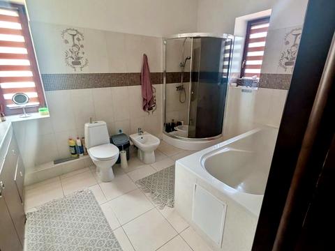 будинок за адресою Ялтинська вул.