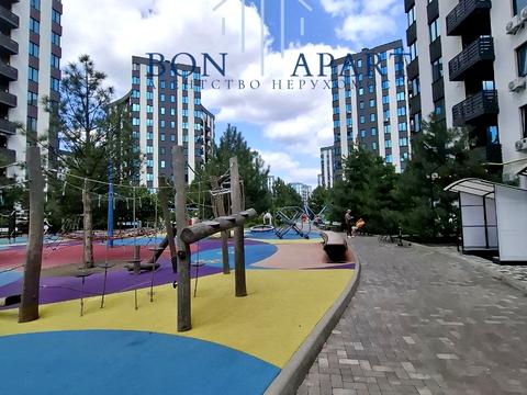 квартира за адресою Героїв Небесної Сотні просп., 14 
