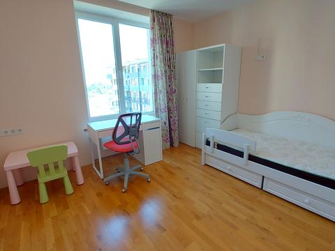 квартира за адресою Івана Кавалерідзе вул., 7