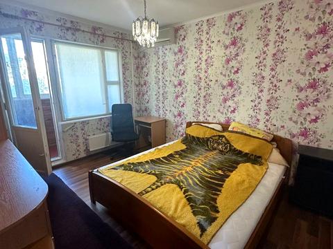 квартира за адресою Квітневий пров., 10