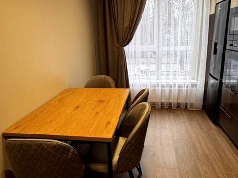 квартира за адресою Метрологічна вул., 107