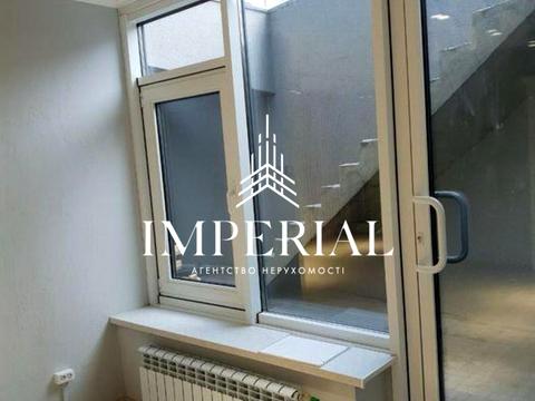 комерційна за адресою Митрополита Василя Липківського вул. (Урицького), 37Г