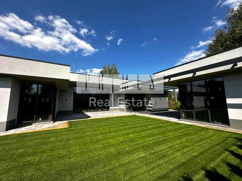 дом по адресу Садовая ул.