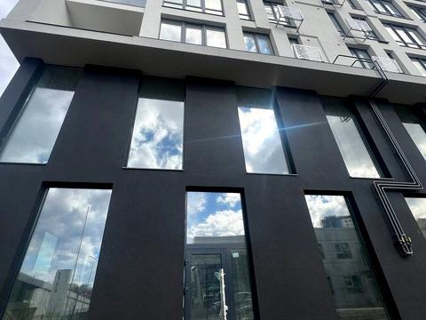 комерційна за адресою Надрічна вул., 4а