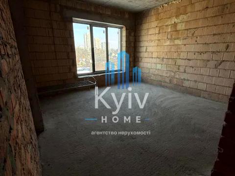 будинок за адресою Листопадна вул.