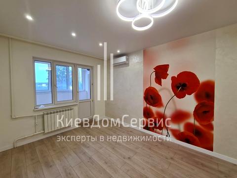 квартира за адресою Академіка Заболотного вул., 16