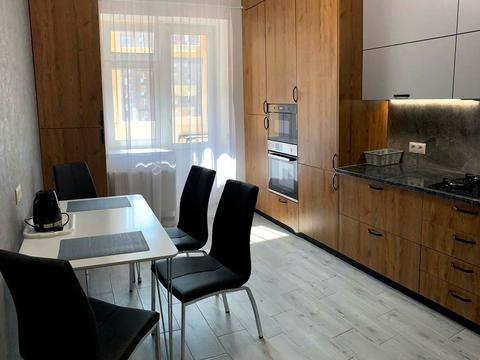 квартира за адресою Жасминова вул., 9