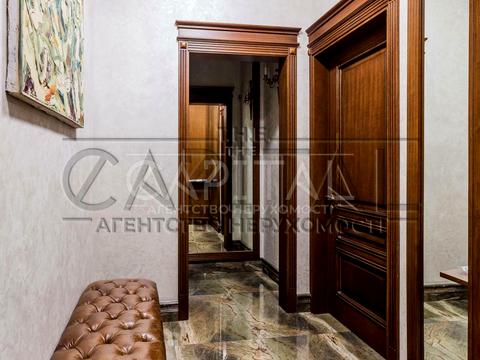 будинок за адресою світанкова, 10