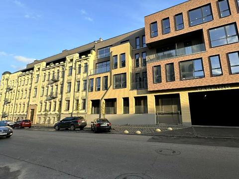 коммерческая по адресу Троицкая ул. (Красная), 5