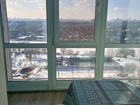 квартира за адресою Райдужна вул., 21