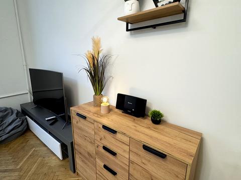 квартира за адресою Костянтинівська вул., 19