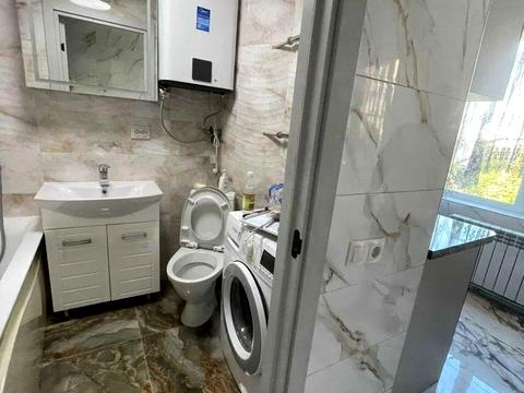 квартира за адресою Непокоренных, 34