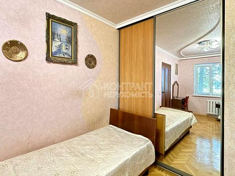 квартира за адресою Петра Григоренка просп. (Маршала Жукова), 21