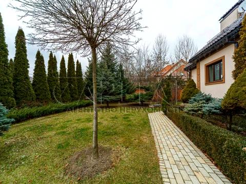 будинок за адресою Межигірська вул.