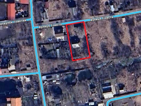 ділянка за адресою Центральна вул.